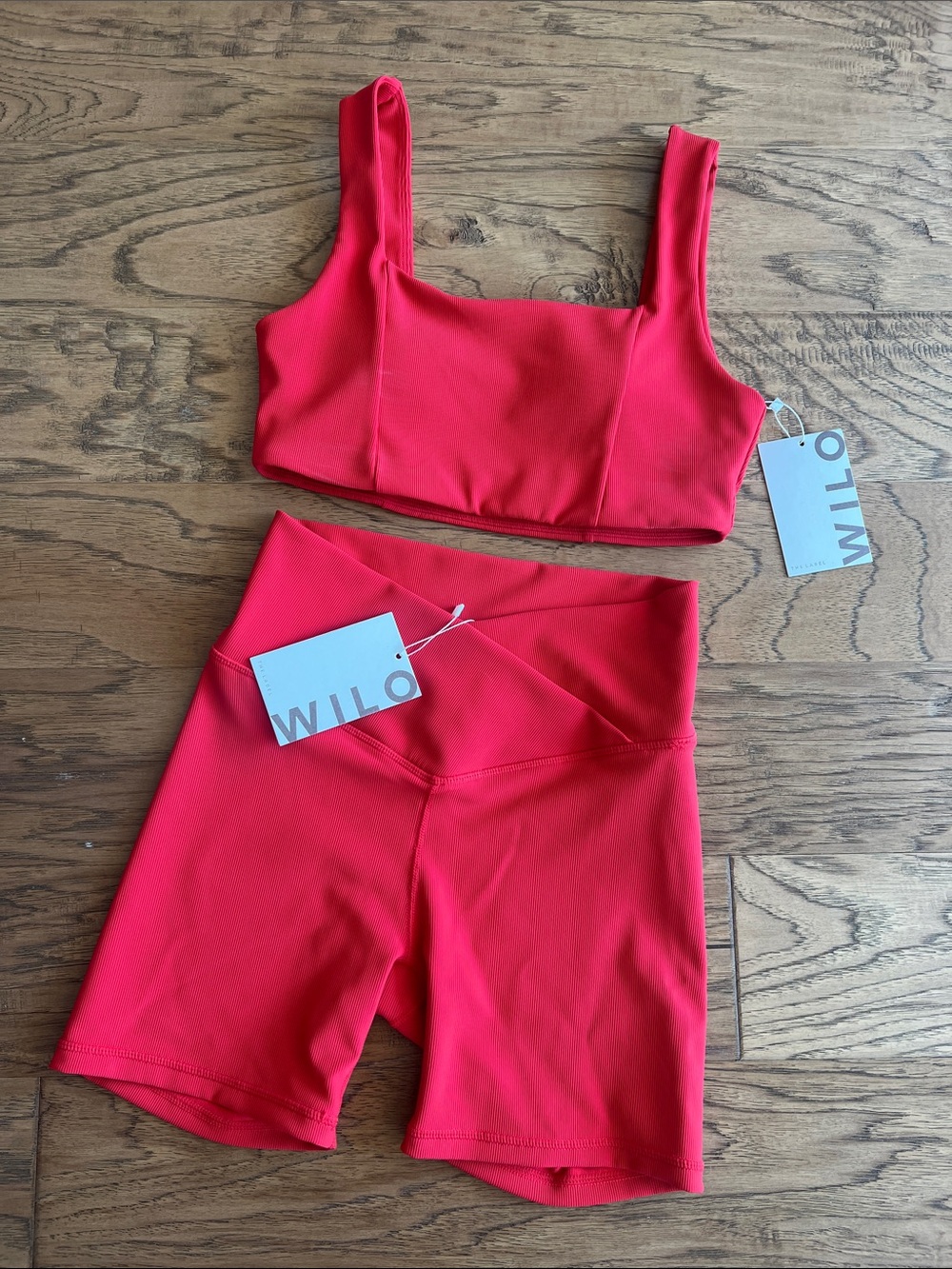 WILLOW Women’s cherry red Sport Crop Top & V Shorts Set